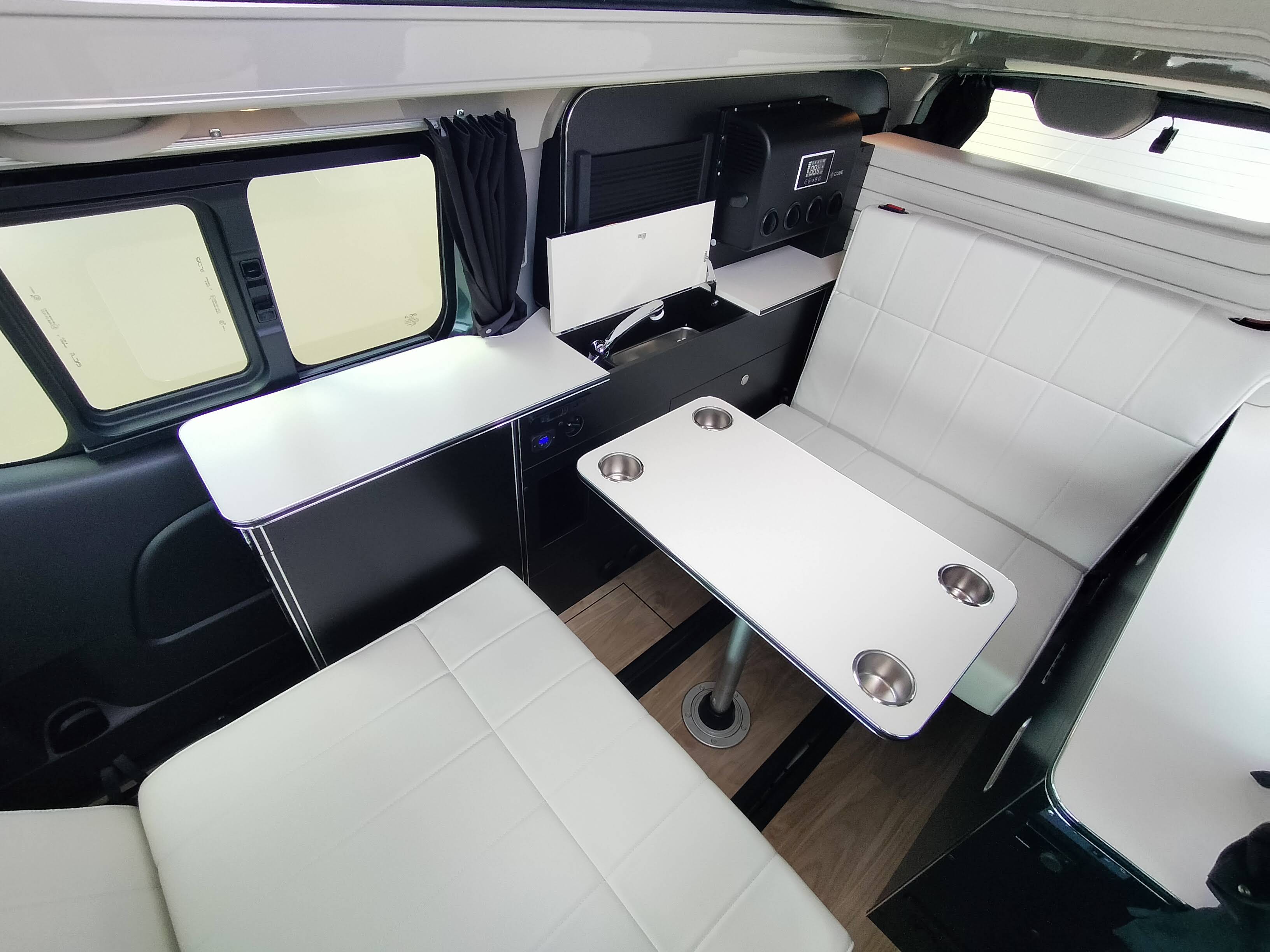 Interior View 5