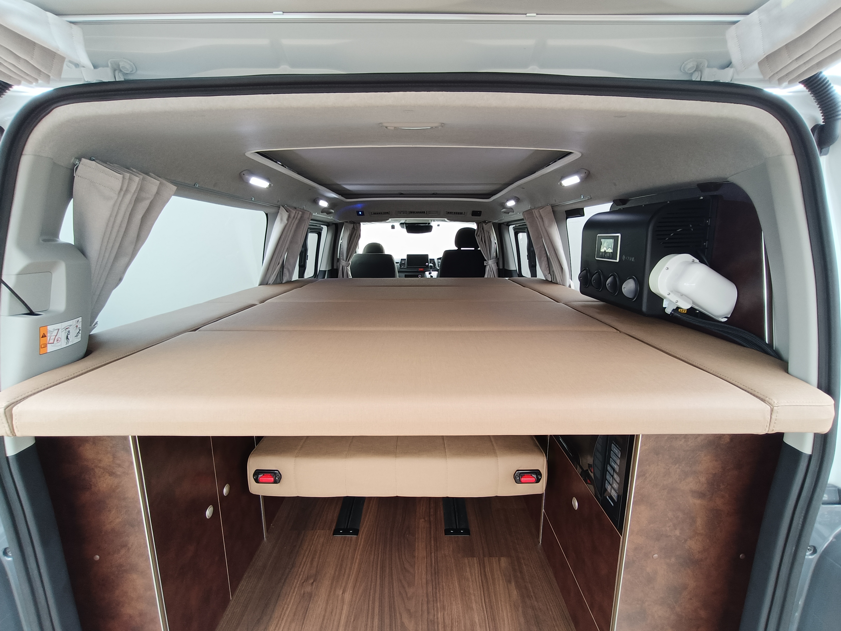 Interior View 5